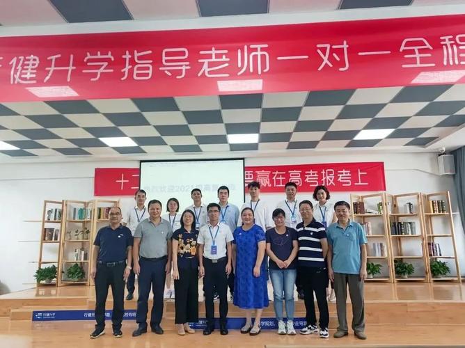 含涉許可審批的教育培訓活動);信息咨詢服務